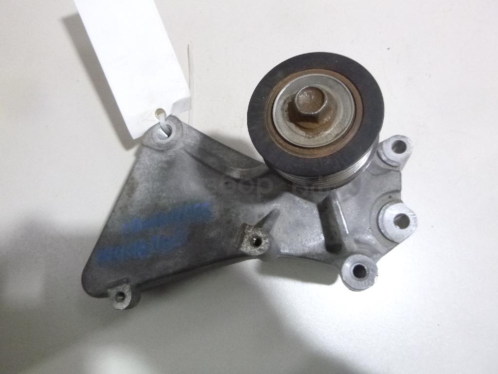 Кронштейн генератора