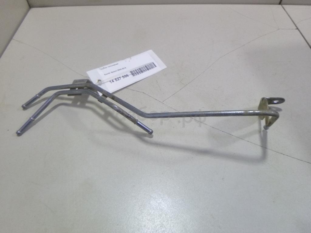 Трубка топливная