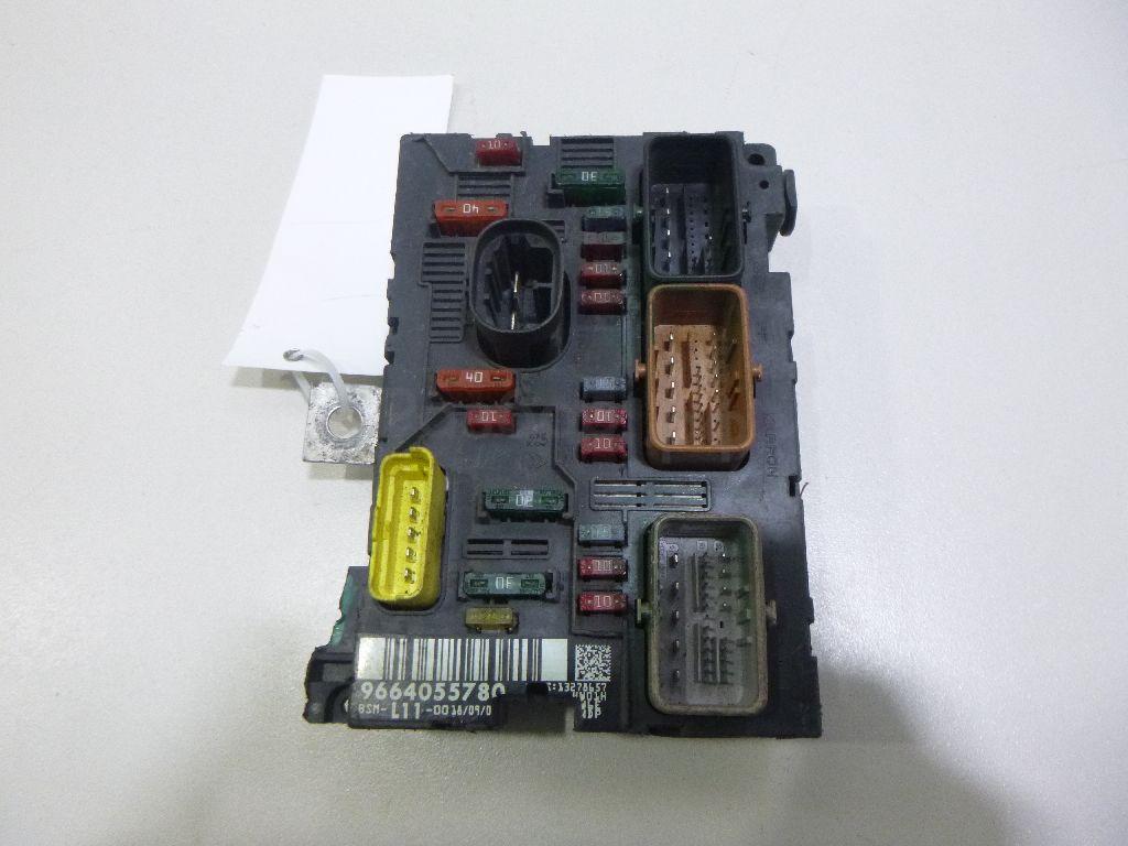 Блок предохранителей