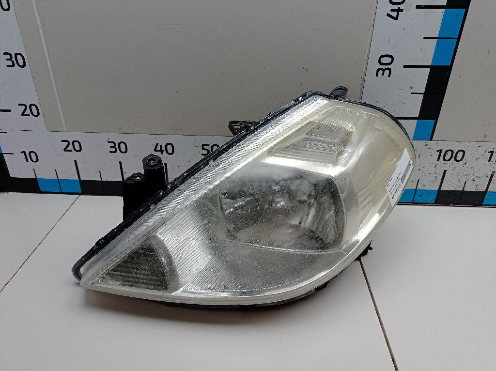 Фара левая