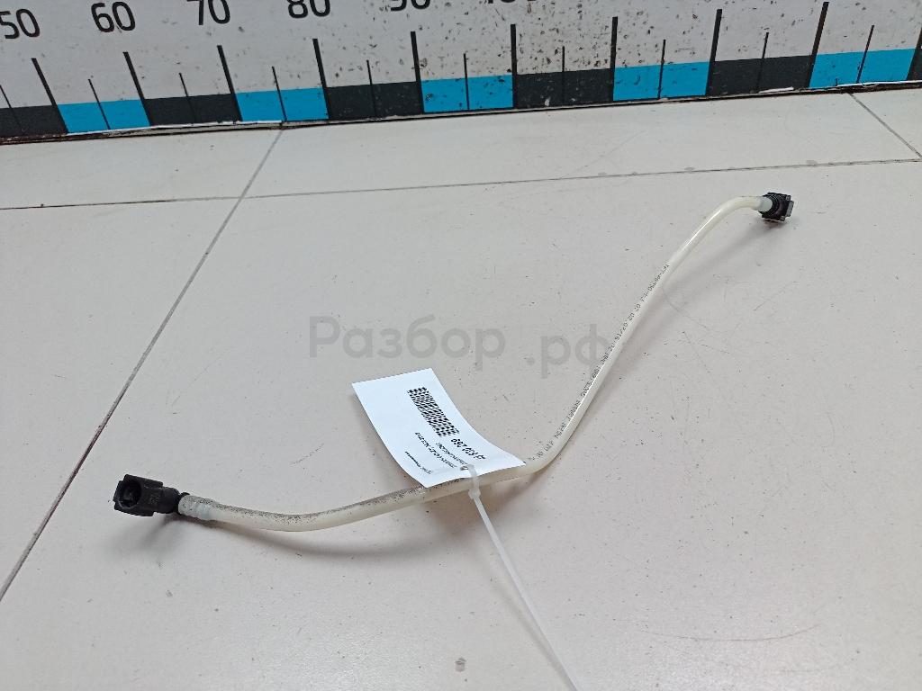 Трубка топливная