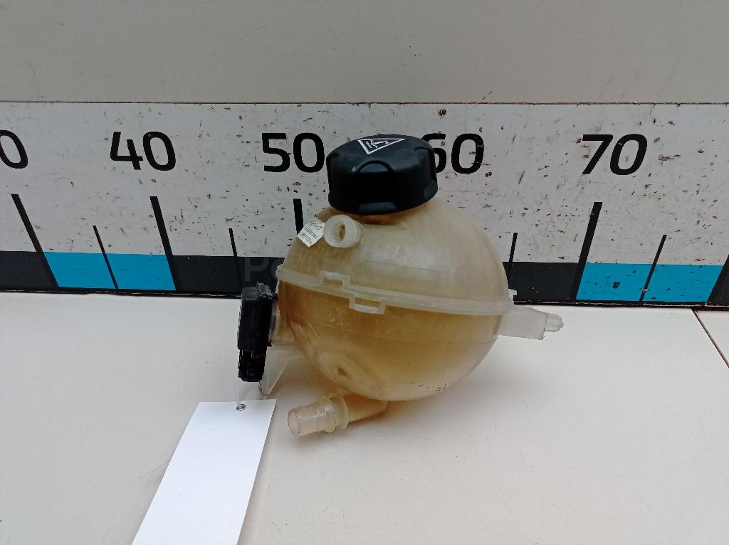 Бачок расширительный