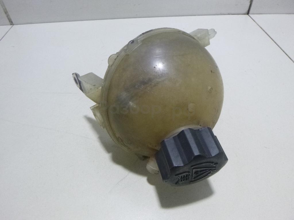 Бачок расширительный