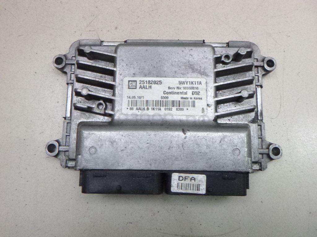 Блок управления двигателем