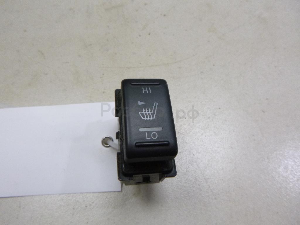 Кнопка обогрева сидений