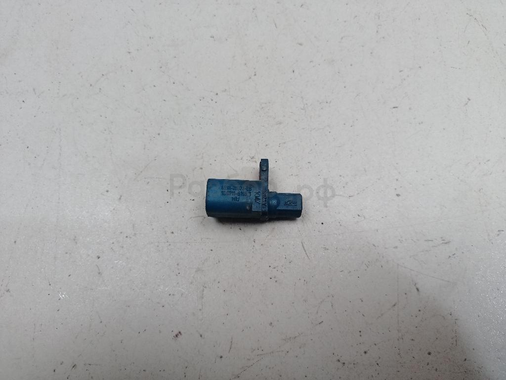 Датчик ABS задний