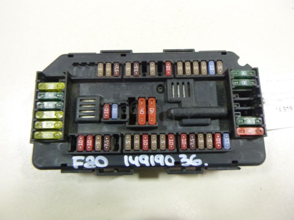 Блок предохранителей