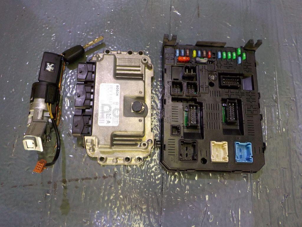 Блок управления двигателем