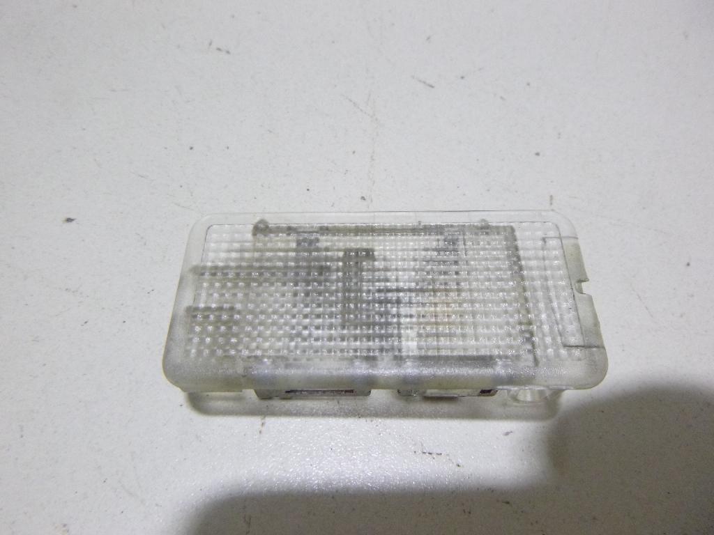 Плафон салонный