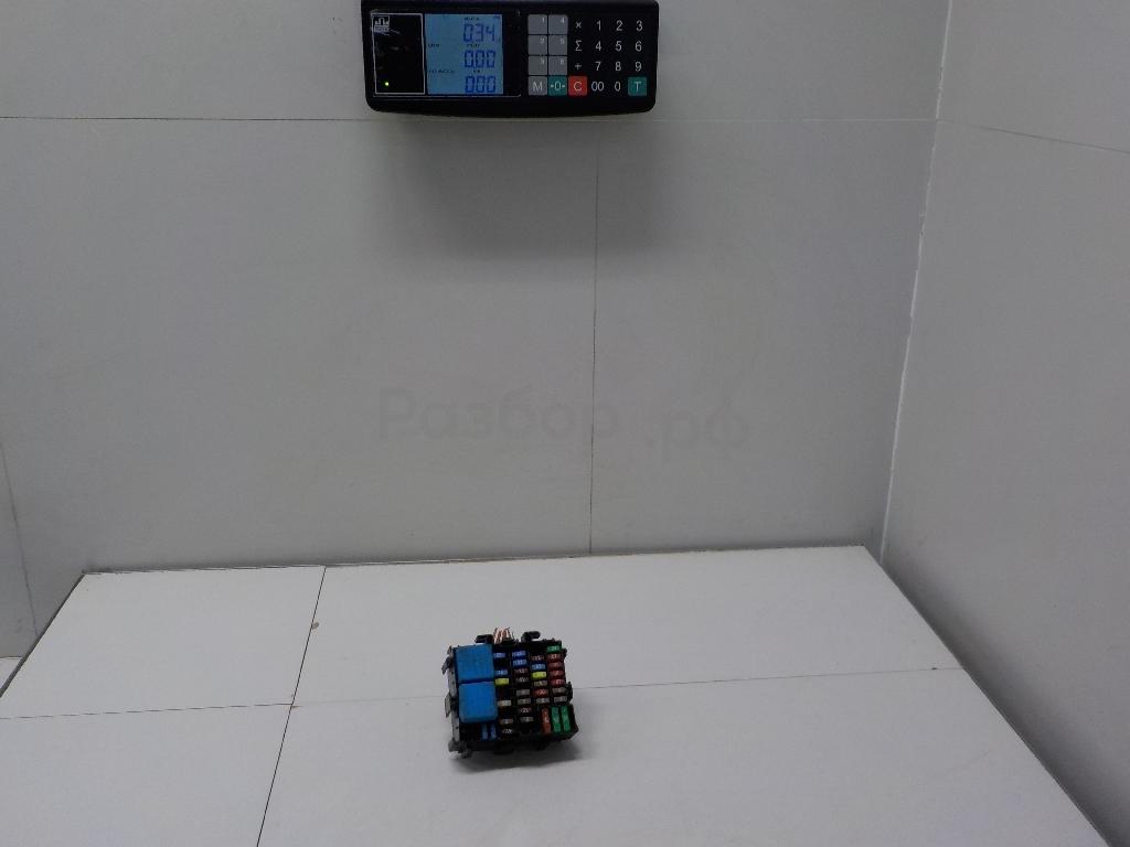 Блок предохранителей