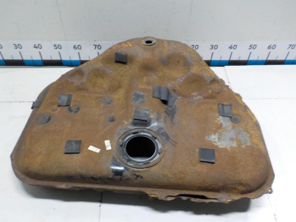 Бак топливный