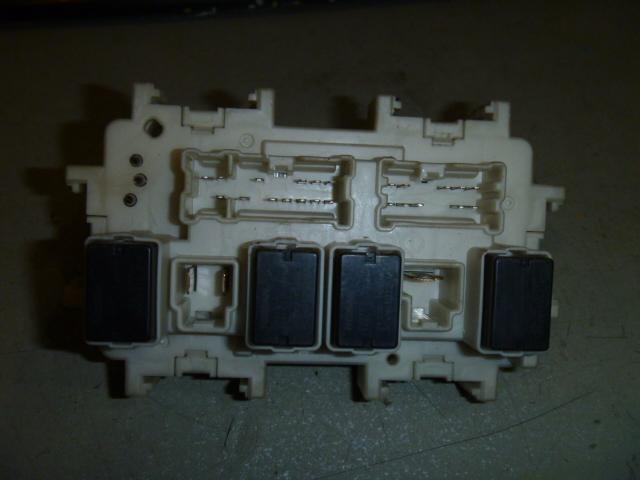 Блок предохранителей