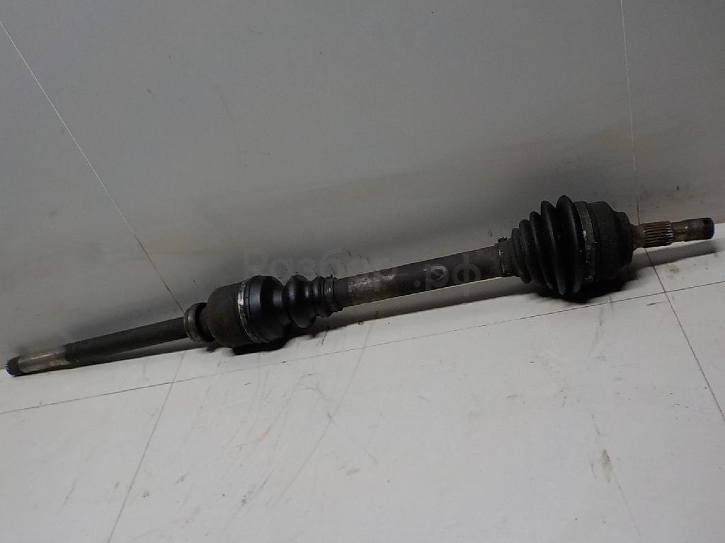 Полуось передняя правая