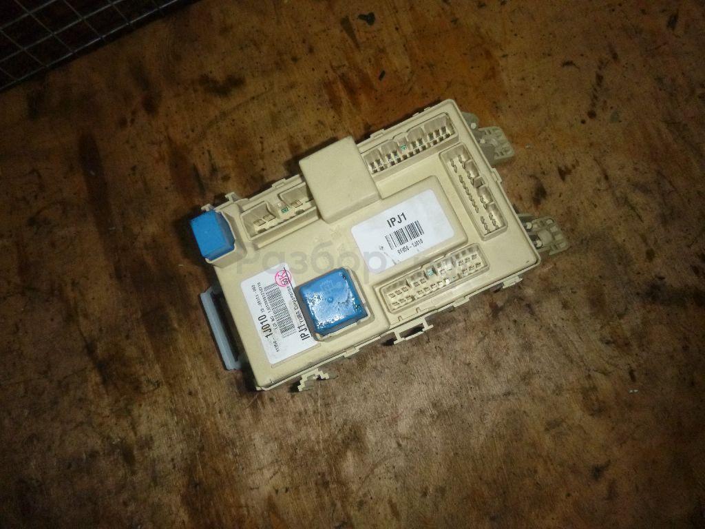 Блок предохранителей