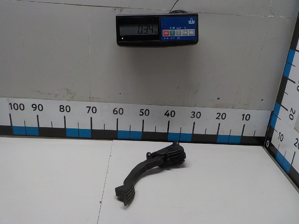 Педаль газа