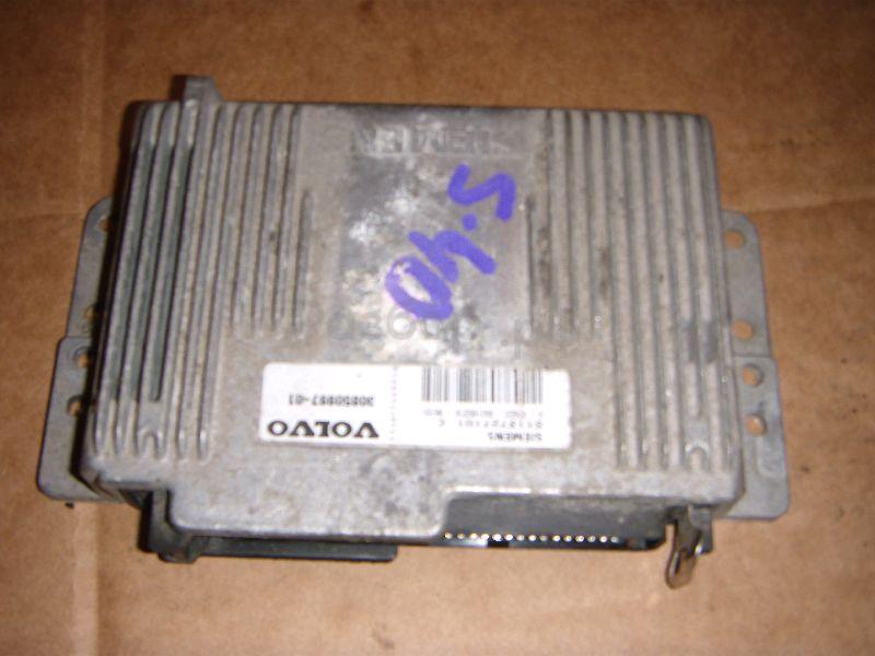 Блок управления двигателем