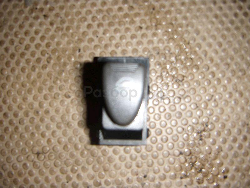 Кнопка стеклоподъемника