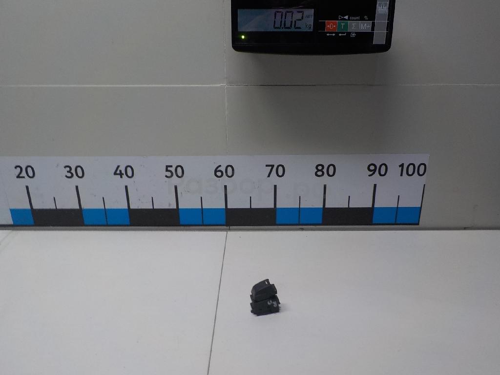 Кнопка стеклоподъемника