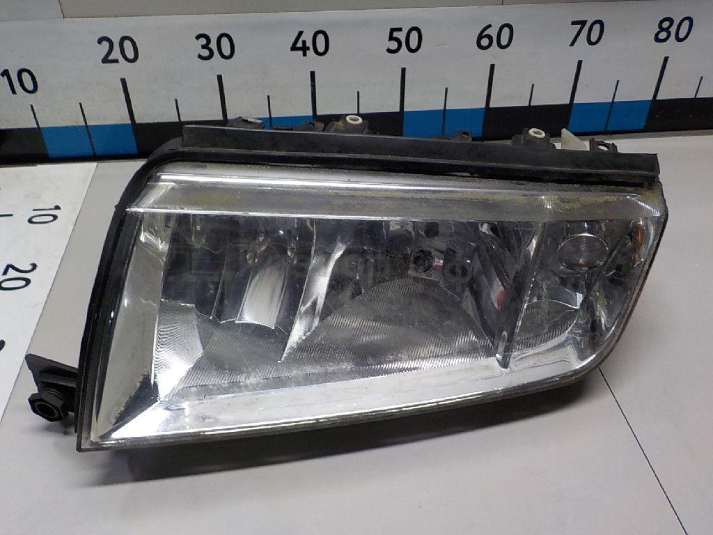 Фара левая