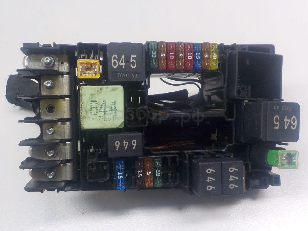 Блок предохранителей