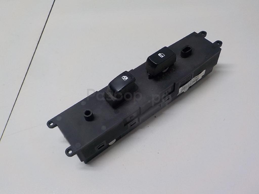 Кнопка стеклоподъемника