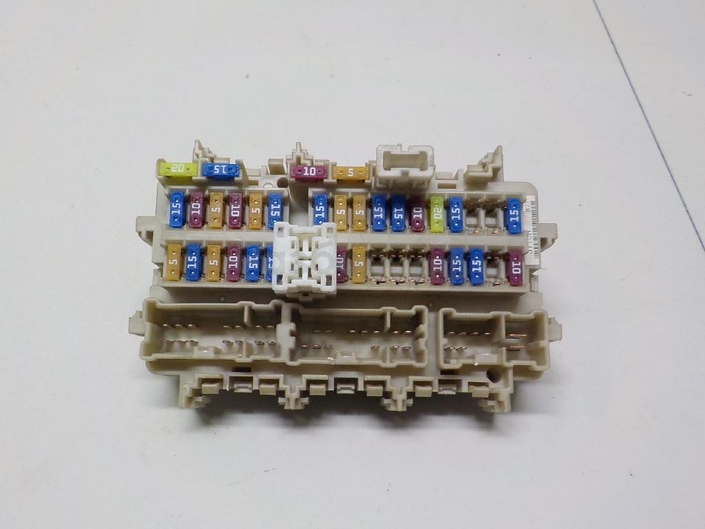 Блок предохранителей