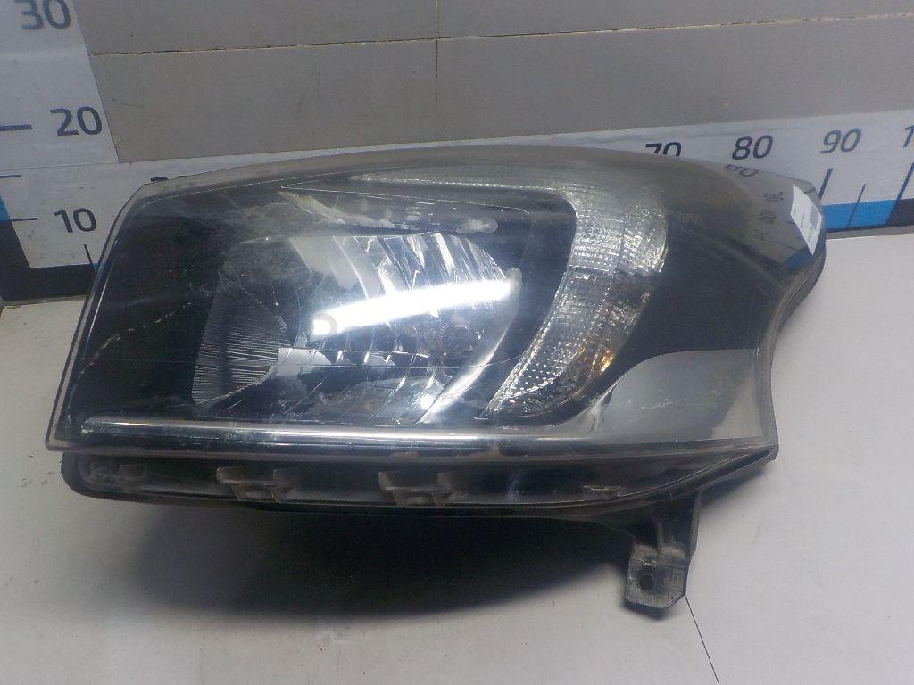 Фара левая
