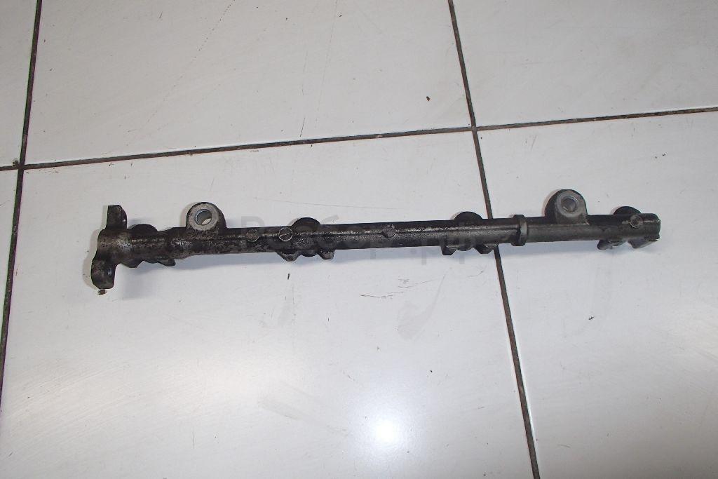 Рейка топливная (рампа)