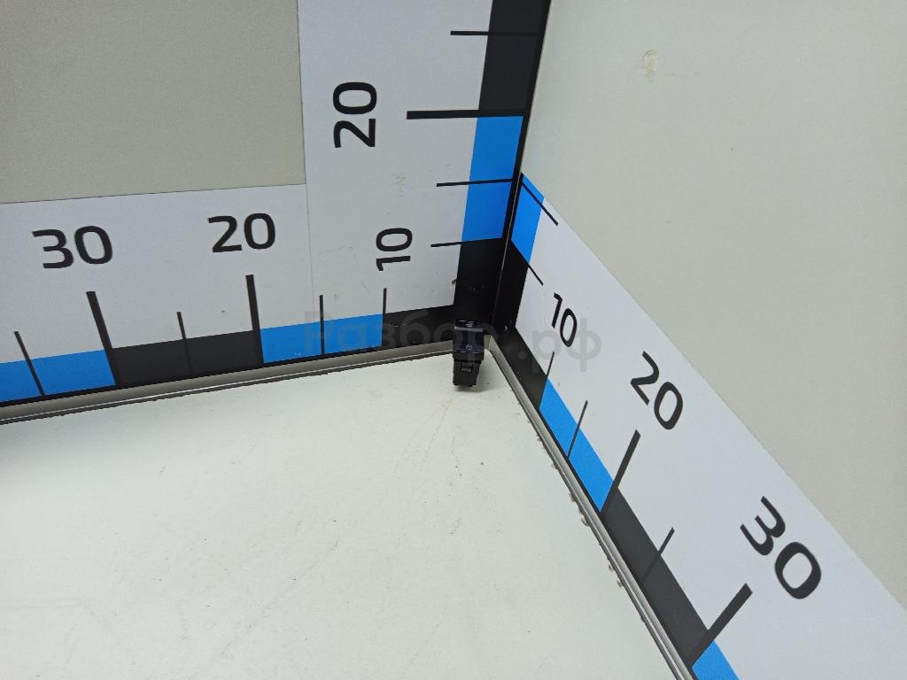 Кнопка центрального замка