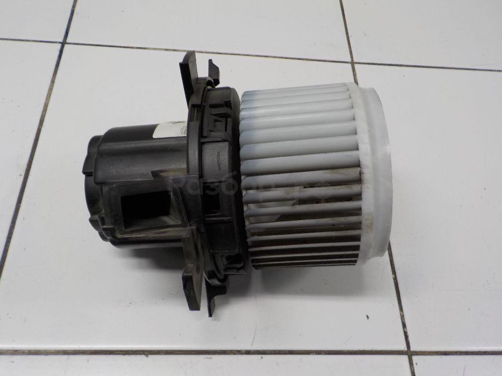 Моторчик отопителя