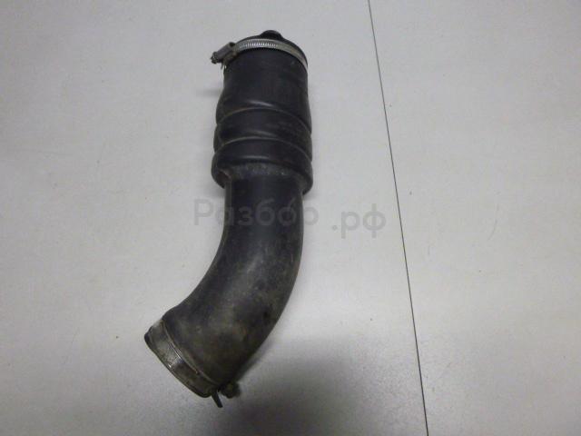 Патрубок воздушного фильтра