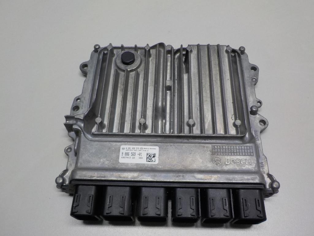 Блок управления двигателем