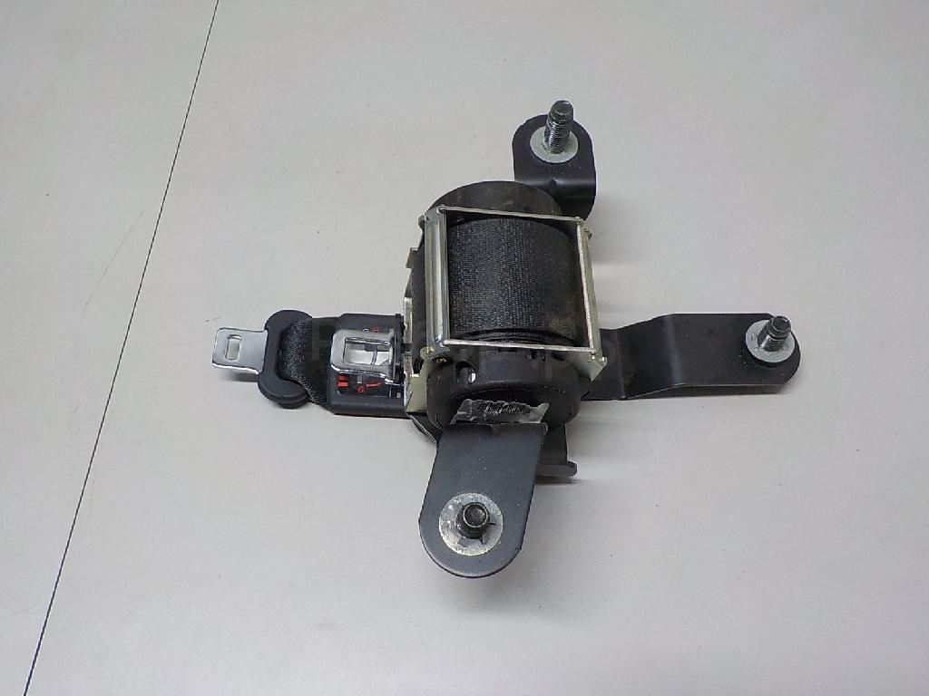 Ремень безопасности