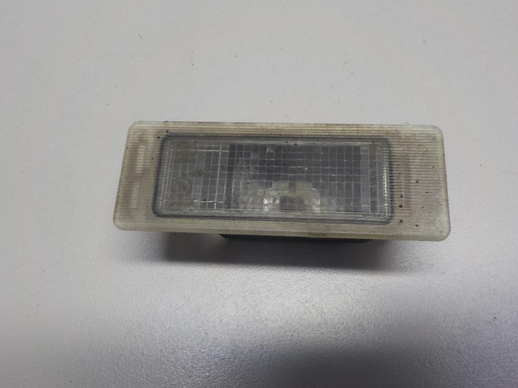 Фонарь подсветки номера