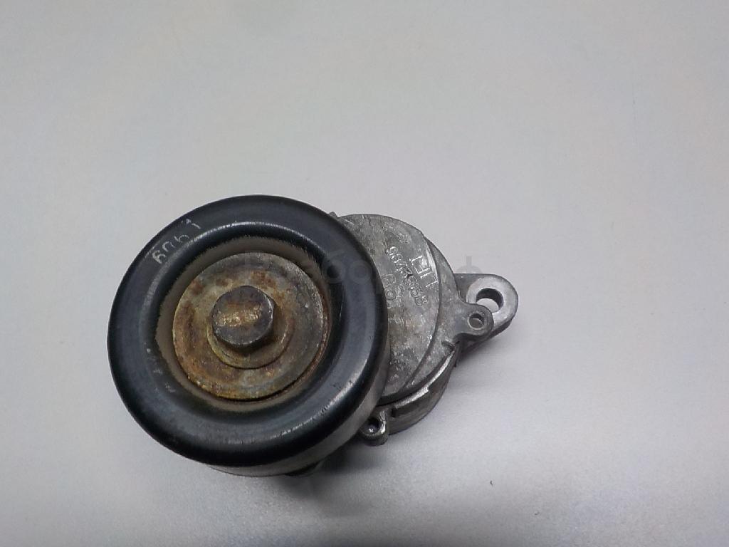 Натяжитель ремня