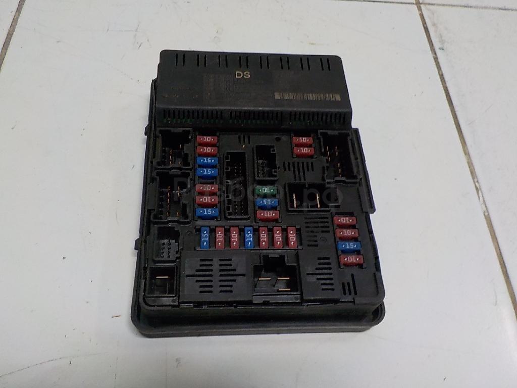 Блок предохранителей