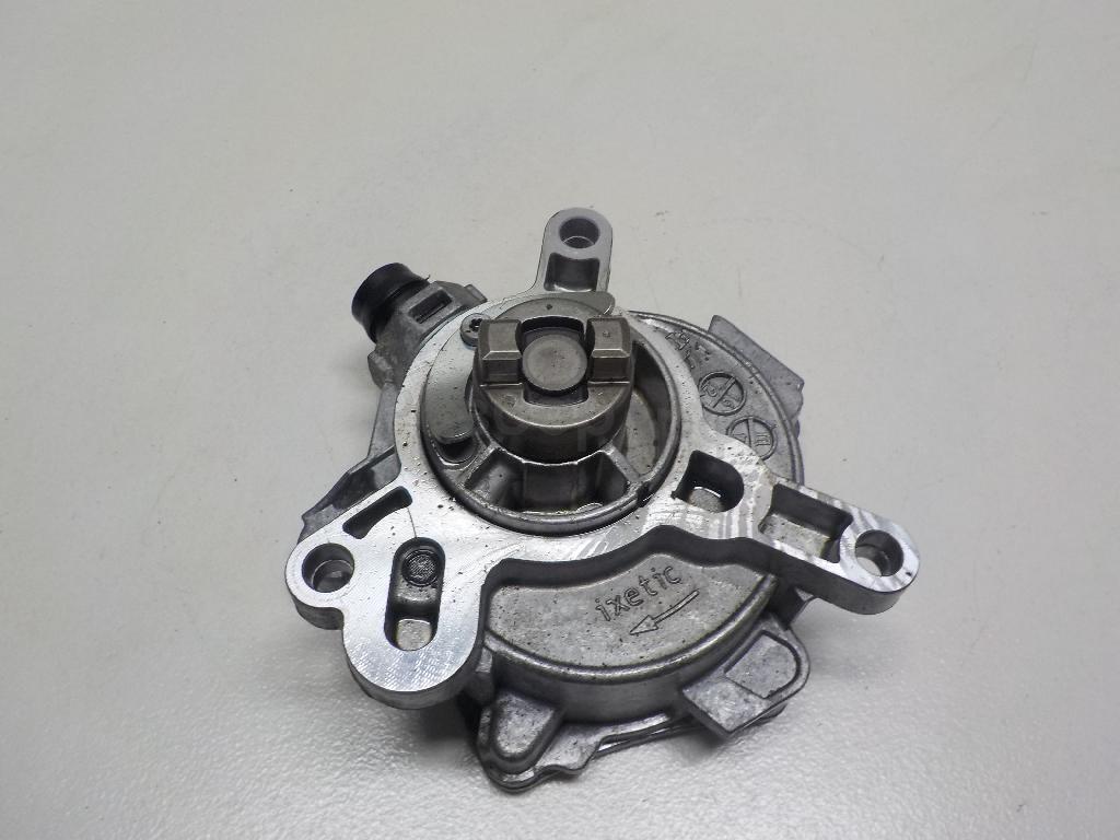 Насос вакуумный