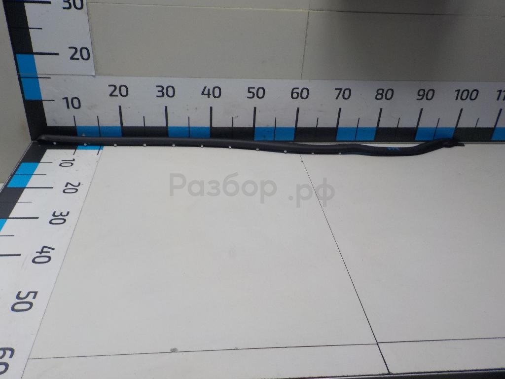 Уплотнитель двери