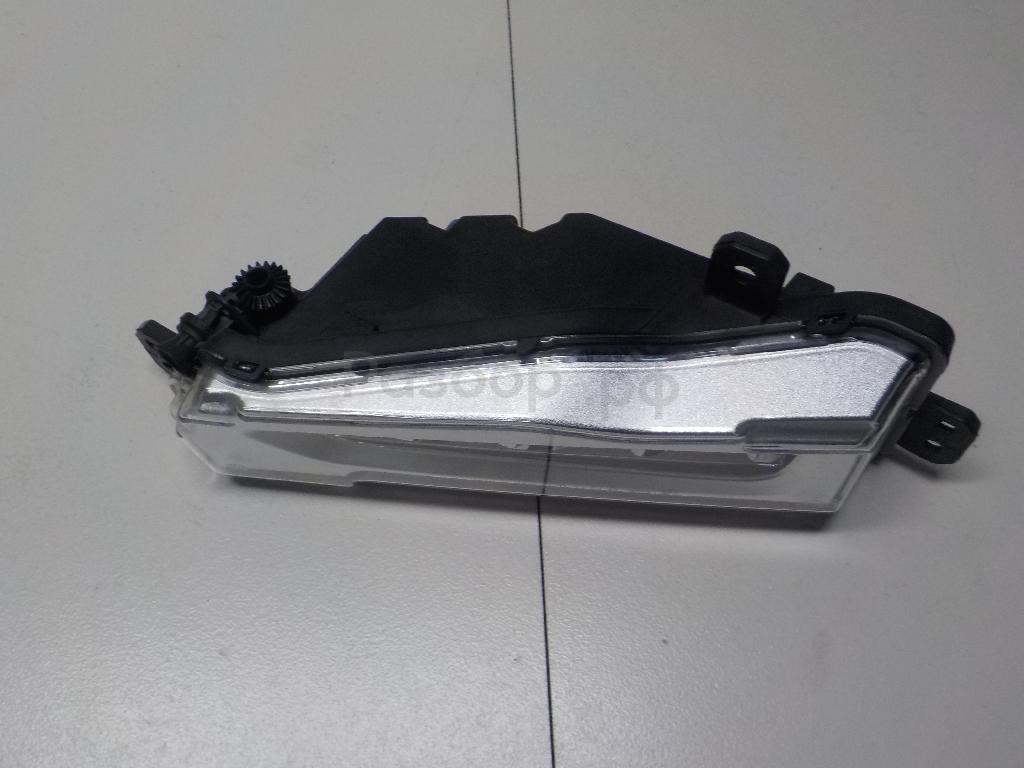 Фара противотуманная правая