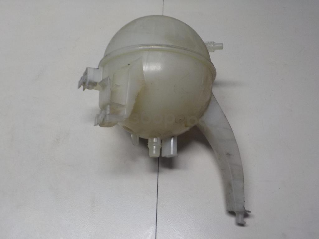 Бачок расширительный