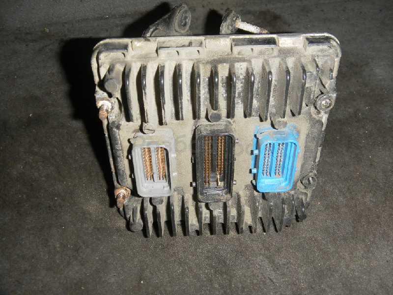 Блок управления двигателем