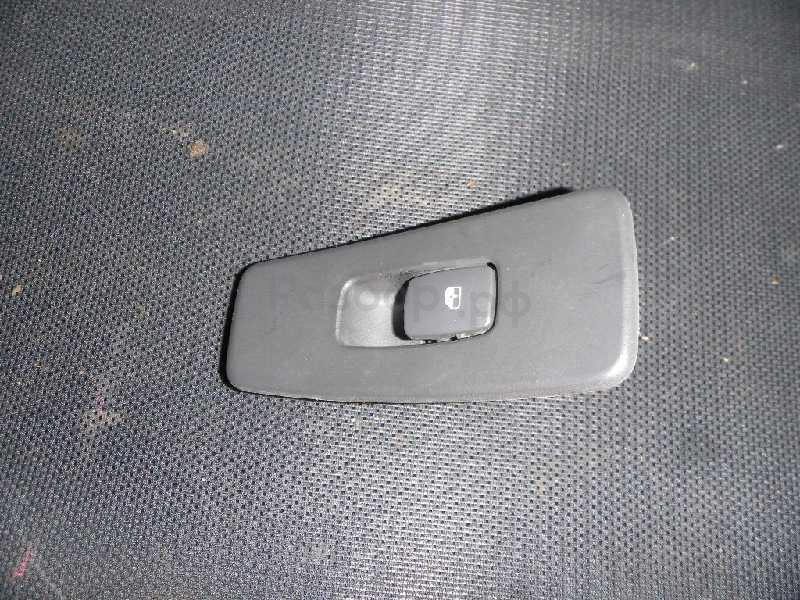 Кнопка стеклоподъемника