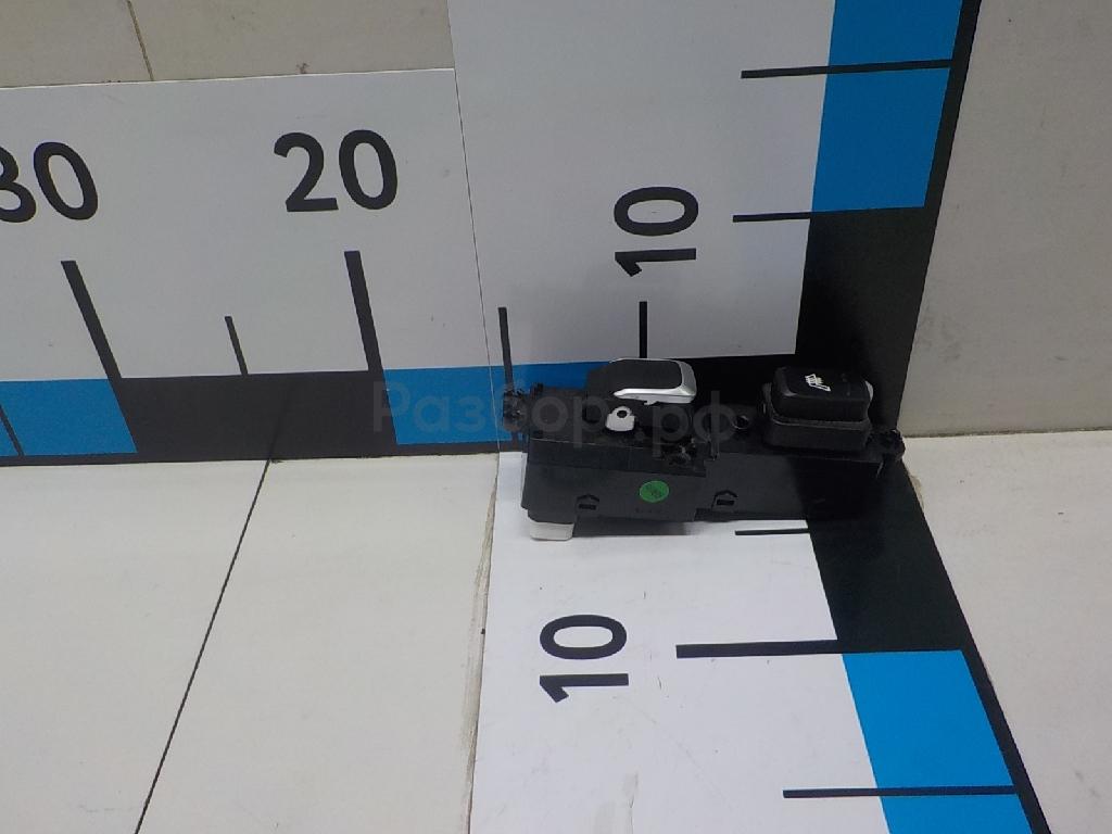 Кнопка стеклоподъемника