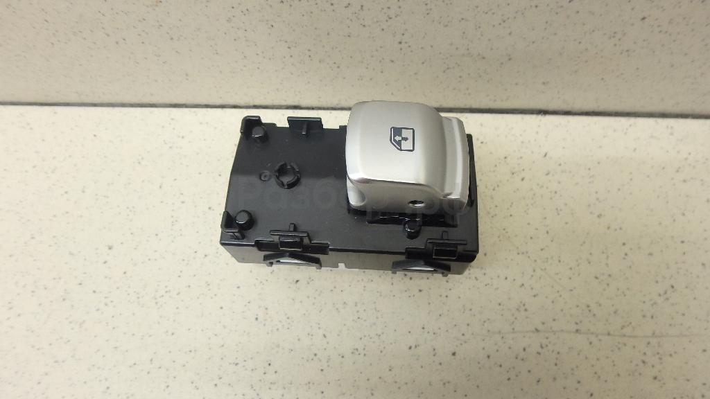 Кнопка стеклоподъемника