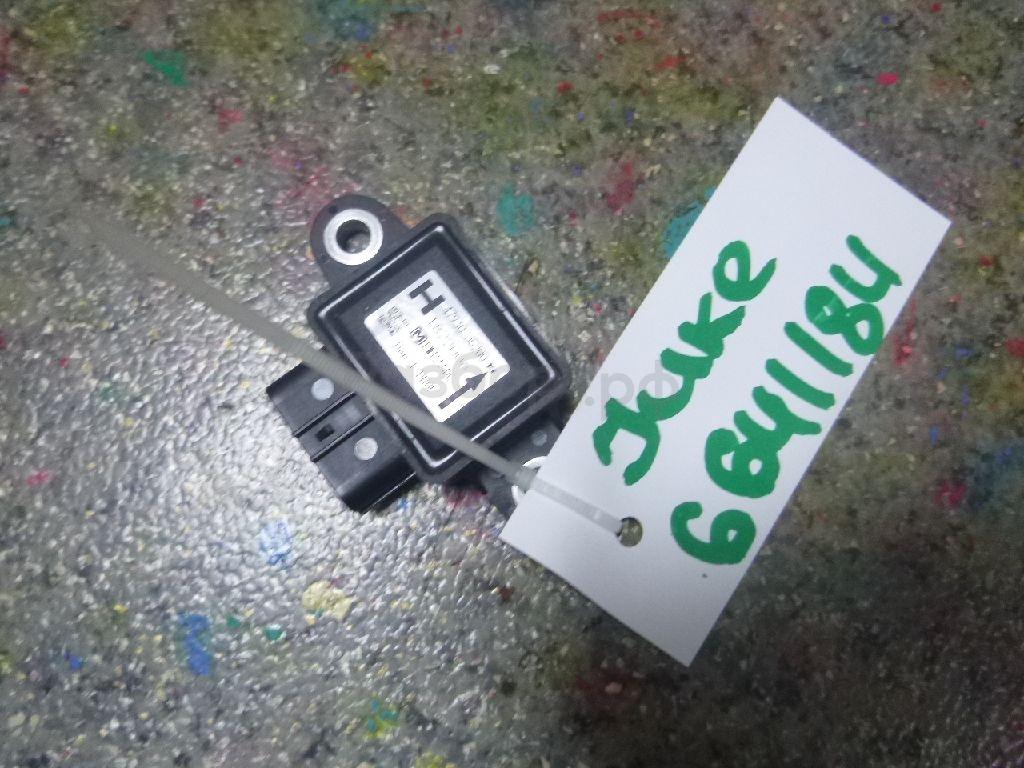 Датчик ускорения