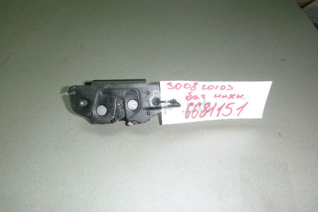 Замок багажника