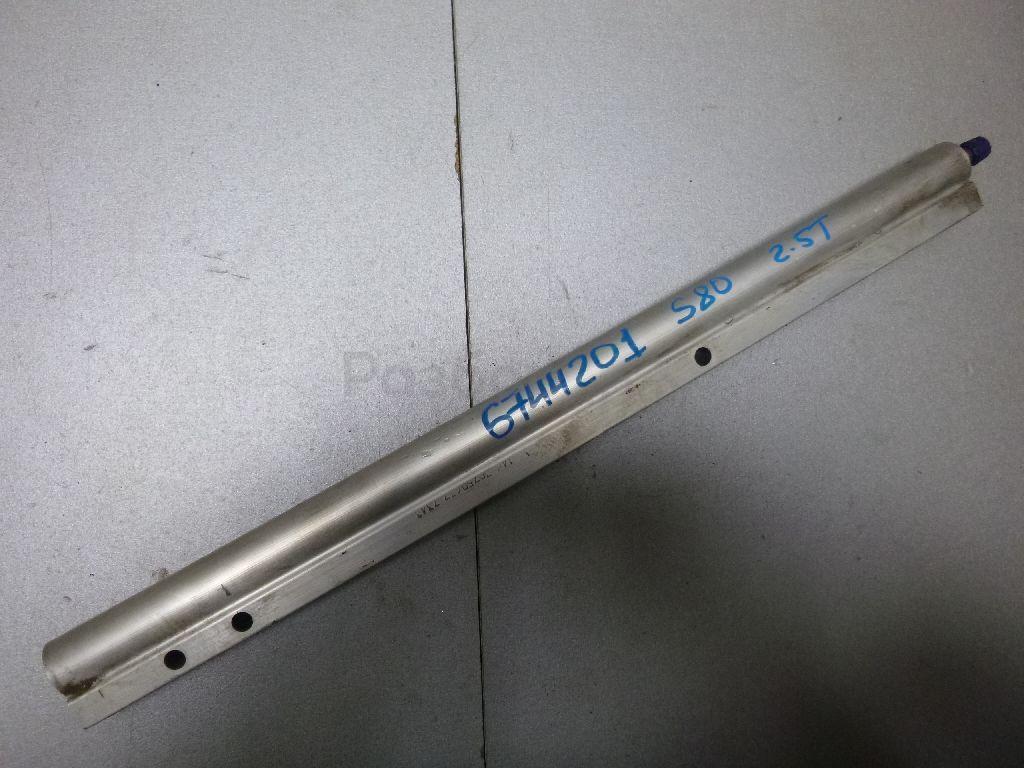 Рейка топливная (рампа)