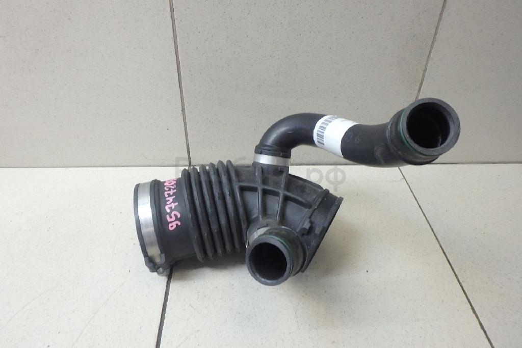 Патрубок воздушного фильтра