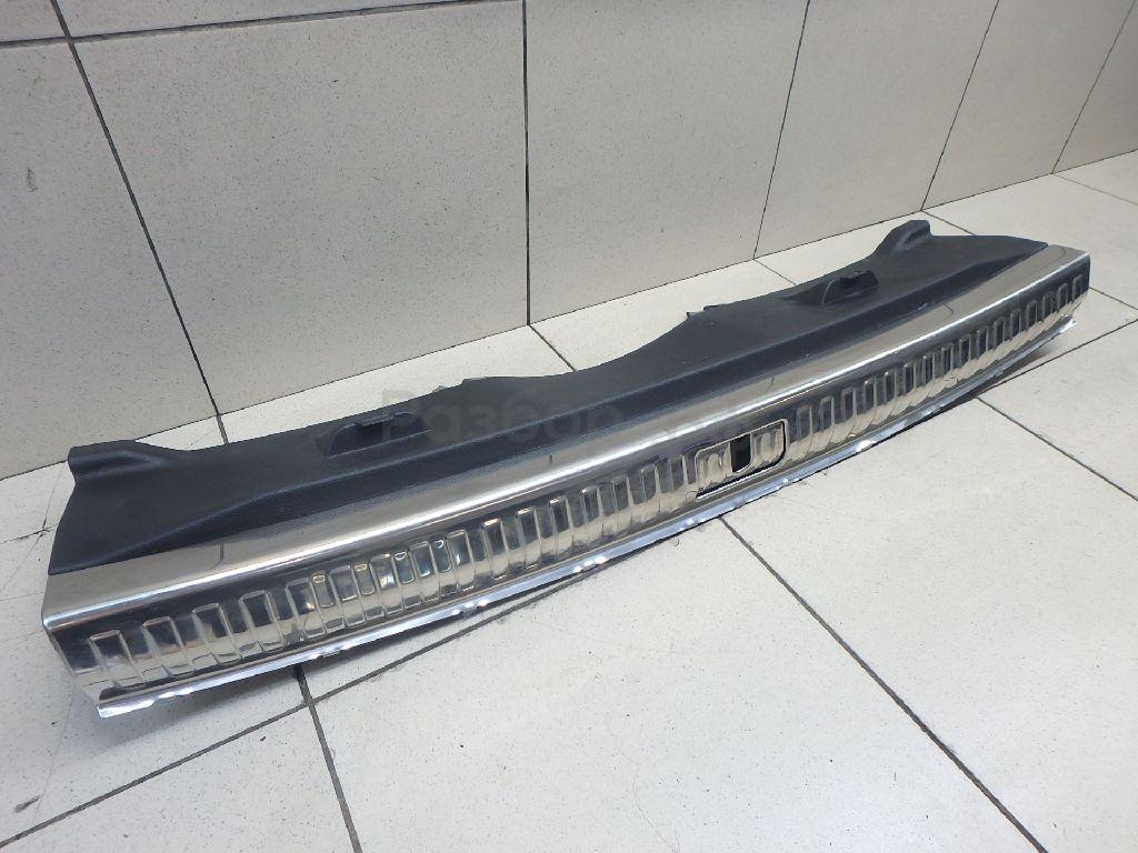 Обшивка багажника