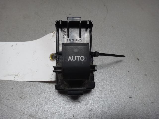 Кнопка стеклоподъемника